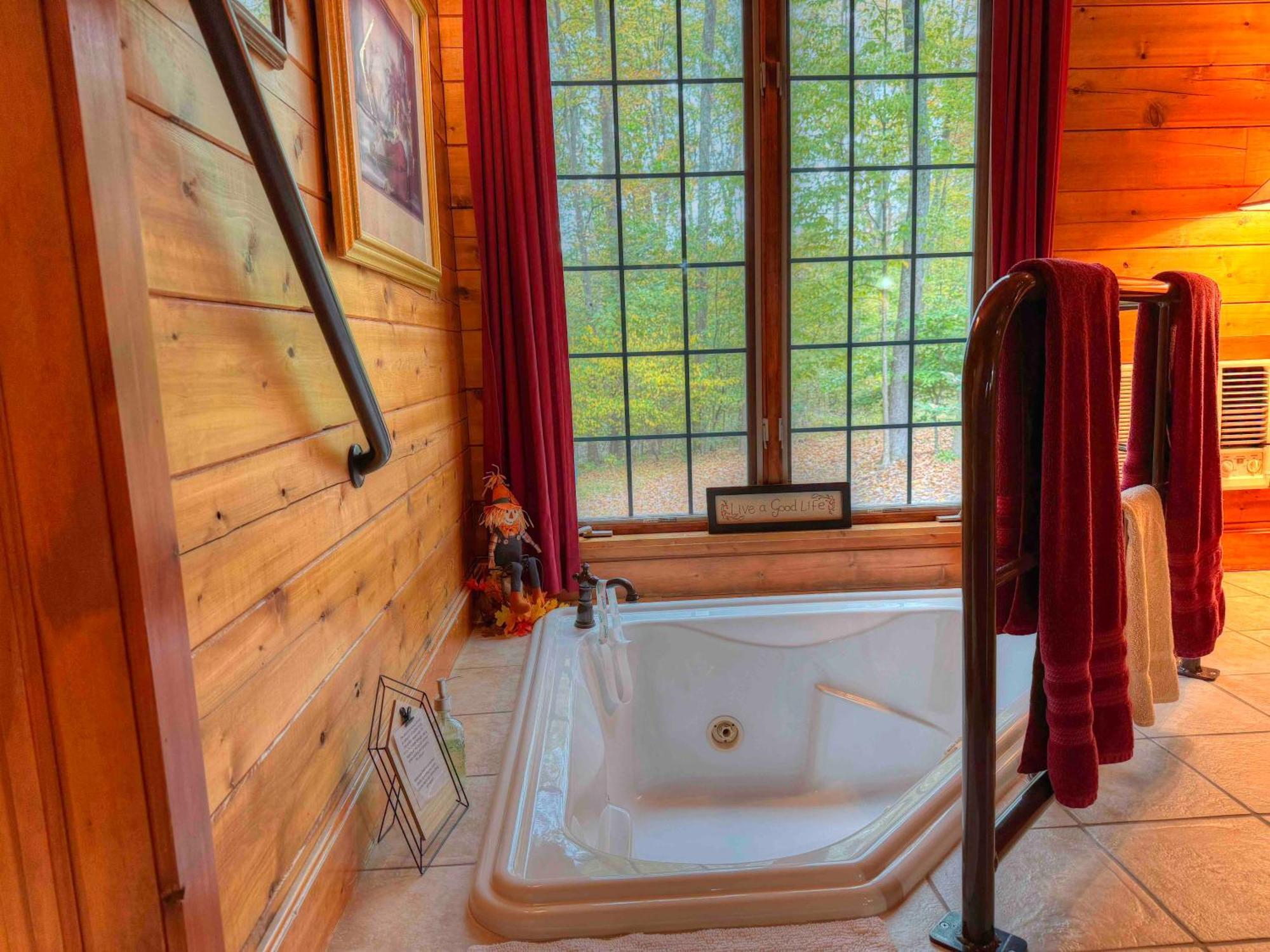 Ferngully Creek Cabins Millersburg Bagian luar foto